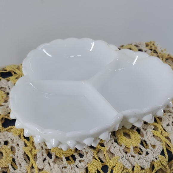 HOBNAIL MILK GLASS CANDY DISH - Picture 2 of 8